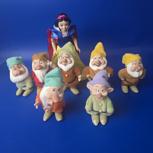 Disney snow white - snow,