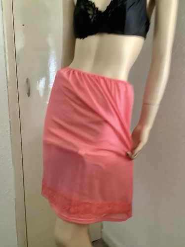 Vtg wolsey hot - pink, silky