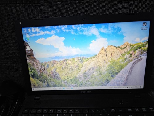 J717 toshiba satellite c850 - j717,