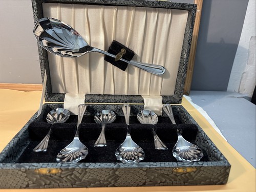 Vintage boxed spoon - boxed,