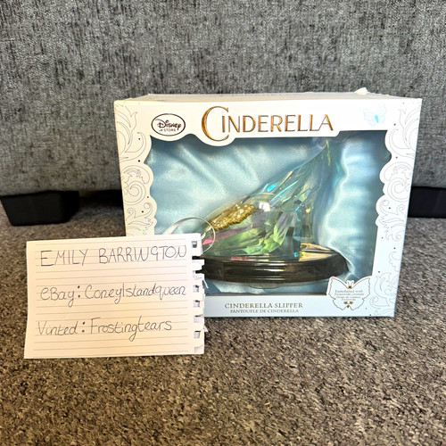 Disney store cinderella glass - disney,