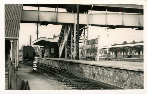 Tiverton junction train - tiverton,