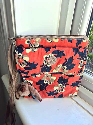 Kipling pink floral nylon - pink,