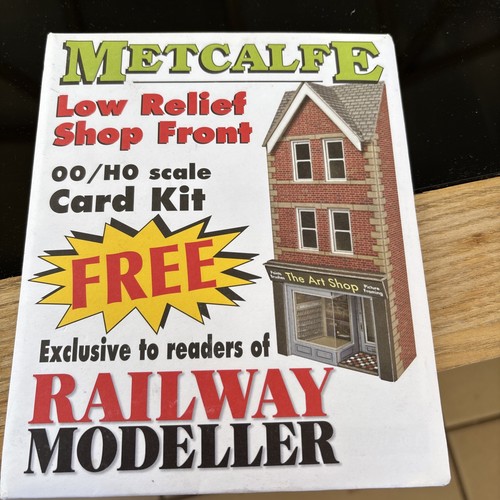 Metcalfe low relief shop - relief,