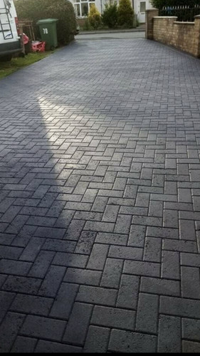 Block paving patio paint - block,