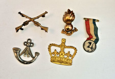WW1 , 2 Armed Forces badge