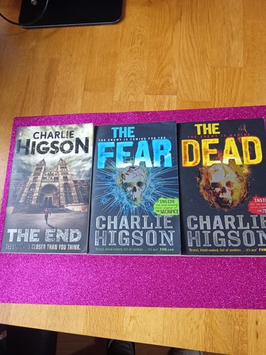 Charlie higson the enemy - higson,