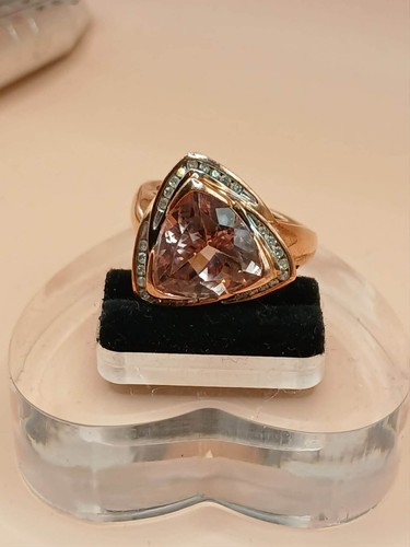 Large carat gold morganite - large,