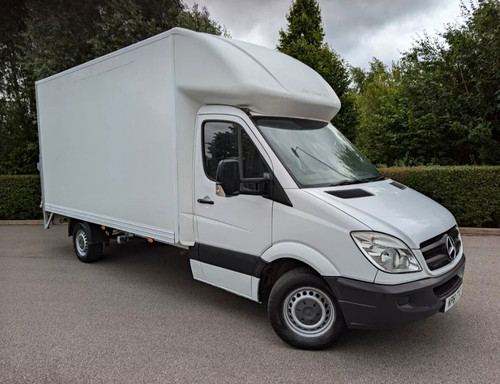 2011 mercedes sprinter luton - 2011,
