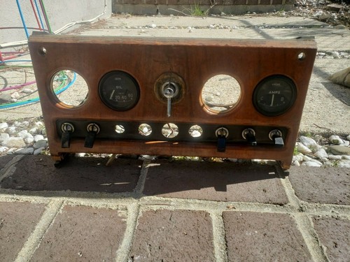 Jaguar mark dashboard - 10,