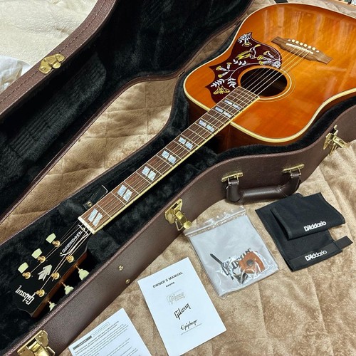 Gibson hummingbird acoustic - gibson,