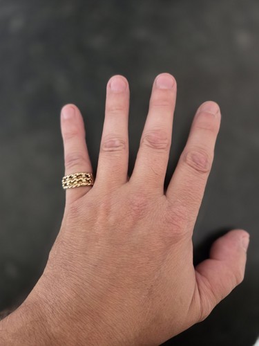 9ct gold keeper ring - ring, m/n