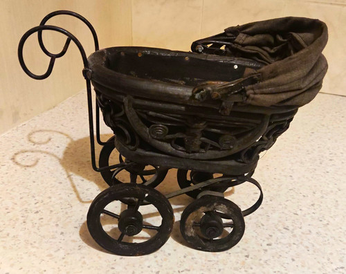 Black metal doll pram - black,