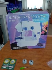HomeVibe Mini 2-Speed Portable Sewing Machine - White/Purple IN VGC