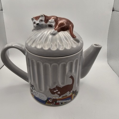 Wade ceramics feline - wade,