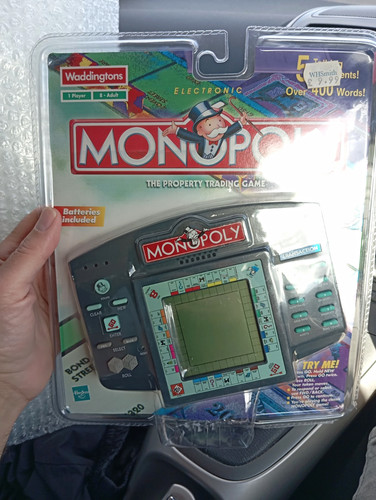 Waddingtons monopoly handheld - waddingtons,