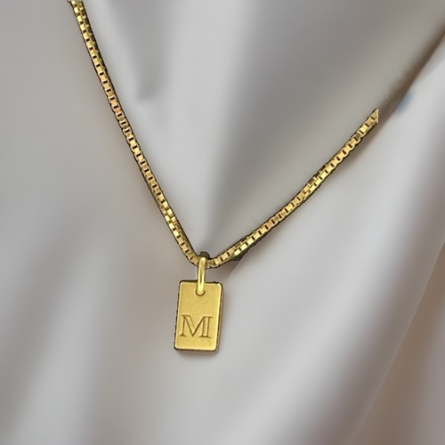 Caitlyn minimalist initial - initial, m
