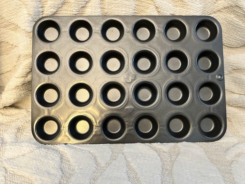 Pampered chef hole - pampered,