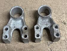 C15088 ORIGINAL VERY RARE E-TYPE PAIR OF FRONT LOWER FULCRUM BLOCKS S1 & S2 (A)