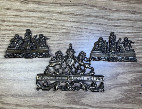 Brass top ornament set - brass,