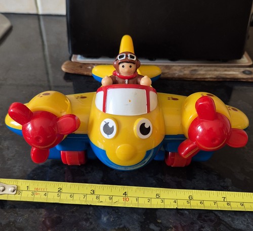 Wow toys johnny yellow - wow,