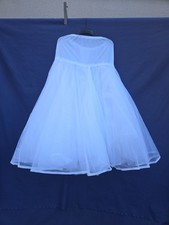 Jupon White Wedding Dress