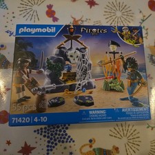 Playmobil pirate set. 55