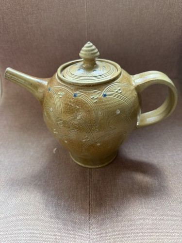 Gus mabelson teapot with - teapot, lid