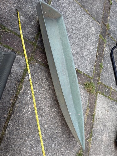 Large long boat hull - long,