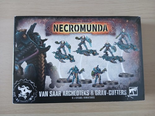 Necromunda van saar archeoteks - van,