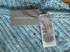 Oliver Bonas Knitted Triangle Scarf (Current) New with Tags Blue Marl