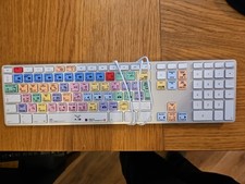 Apple A1243 Wired Keyboard +