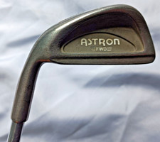 Vintage MIZUNO ASTRON FWD - 4 IRON - Left Handed - Steel shaft - Chamois Grip.