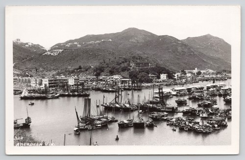 Aberdeen harbor junk boat - junk, hong