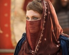 SEXY LAURA HADDOCK 8x10 PHOTO