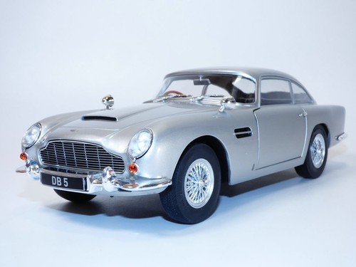 Aston martin db5 grey - martin,