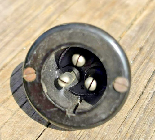 Vintage bulgin pin - 3-pin, mains
