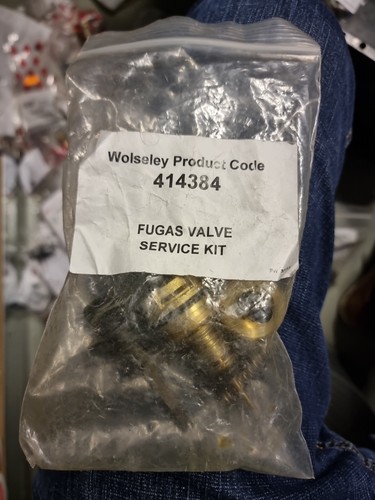 Wolseley 414384 fugas - **wolseley,