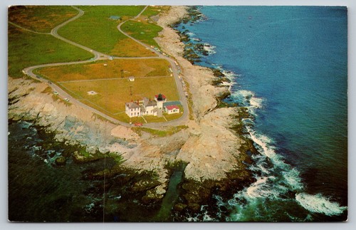 Vintage jamestown beaver - ri,