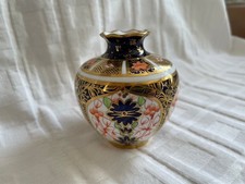 Royal Crown Derby IMARI 1128 - Short Bulbous Vase REDUCED