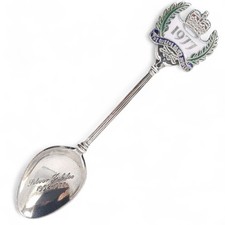 VTG 1977 Queen's Silver