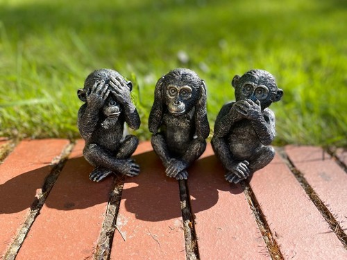 Three wise monkeys resin - three,