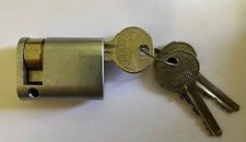 2x Union oval cylinder locks with 3 keys each