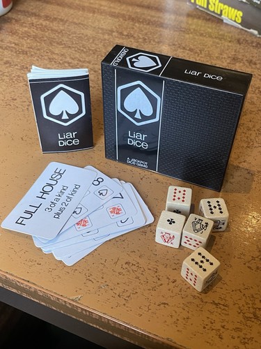 Vintage liar dice - vintage, set