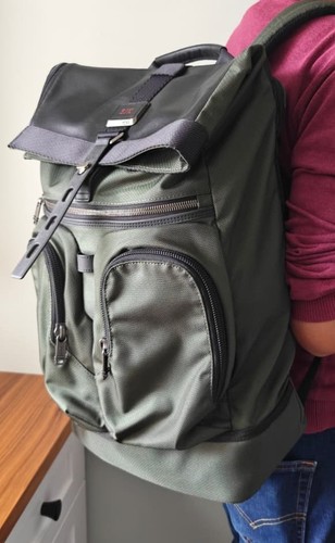 Tumi alpha bravo - alpha, roll