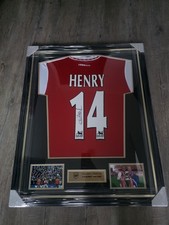 THIERRY HENRY SIGNED ARSENAL
