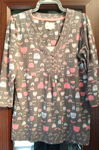 Mantaray floral tunic top