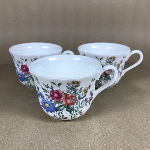 Wedgwood avebury tea cups set - avebury,