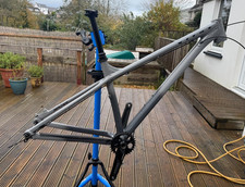 Vitus Sentier 29er boost frame - medium - with Shimano cranks and dropper post