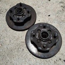 Toyota Starlet KP61 Front Hubs